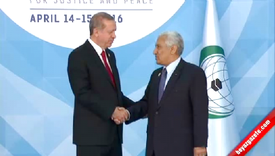 islam isbirligi teskilati - Cumhurbaşkanı Erdoğan konuklarını böyle karşıladı  Videosu