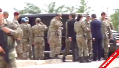 Hulusi Paşa şehitleri uğurladı