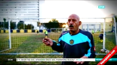 ankaragucu - Ankaragücü'nün efsane hocası Fuat Akyüz takımın dününü bugününü anlattı  Videosu