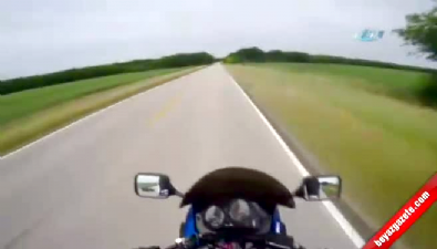 motosiklet surucusu - Panik butonuna basan motosikletli  Videosu