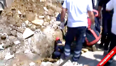 toprak kaymasi - İstanbul'da toprak kayması  Videosu