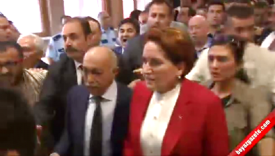 meral aksener - Akşener’in korumaları ile basın mensupları arasında tartışma yaşandı  Videosu