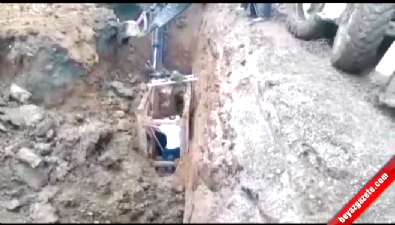 Toprak altında kalan işçi zor kutarıldı  Videosu