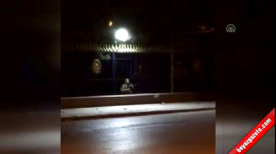 15 temmuz darbesi - Darbe gecesi Genelkurmay ve AK Parti önünden yeni görüntüler Videosu