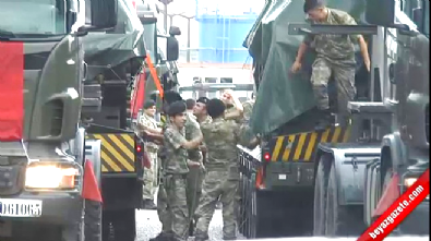 suriye - Sınıra tank sevkiyatı devam ediyor  Videosu