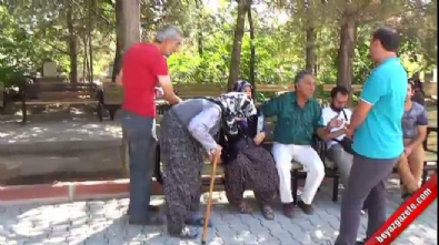 Şehit Ömer Halisdemir'in kabri ziyaretçi akınına uğradı  Videosu