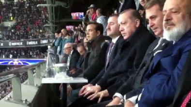 Cumhurbaşkanı Erdoğan'dan Beşiktaş'a alkış 