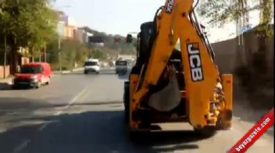 is makinesi - İş makinesiyle okula gittiler  Videosu