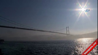 istanbul bogazi - İstanbul Boğazı'nda sis kartpostallık manzara oluşturdu  Videosu