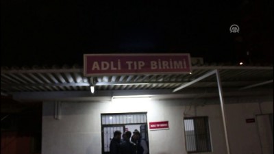 trol - Atatürk büstüne saldıran zanlı yakalandı - ADANA Videosu