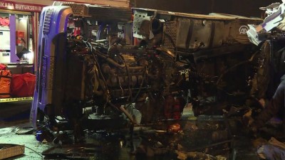 cep telefonu - Freni boşalan alçı yüklü tır devrildi: 1 ölü - ANKARA Videosu