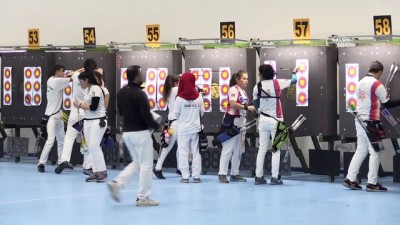 dera - Okçuluk: Salon Federasyon Kupası - Sporcular deneme atışları yaptı - SAMSUN Videosu