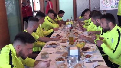 sampiyon - Çaykur Rizespor'da moral yemeği - RİZE Videosu