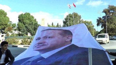 karikatur - KKTC'de Erdoğan'a hakaret içeren karikatüre tepki - LEFKOŞA Videosu