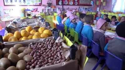 sinif ogretmeni - Türkiye'nin yöresel lezzetleri Surlu çocukların sofrasında - DİYARBAKIR  Videosu