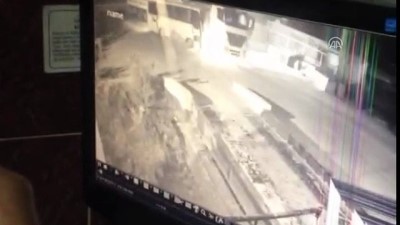 yangin tupu - Tır ile otobüsün çarpışması - Güvenlik kamerası - ADANA  Videosu