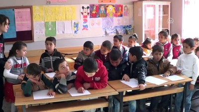 koordinat - Üniversite öğrencilerinden köy okuluna kütüphane - TOKAT  Videosu