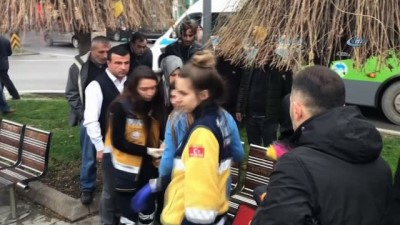 genc kiz -  Belediye otobüsünün çarptığı genç kız gözyaşlarına boğuldu Videosu
