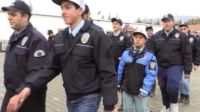 engelli ogrenci - Bir günlüğüne polis oldular - AMASYA Videosu