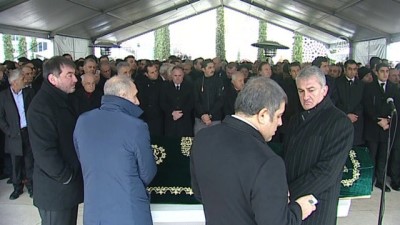 dera - Eski Başbakanlardan Mesut Yılmaz'ın oğlunun vefatı - Cenaze namazı (1) - İSTANBUL  Videosu