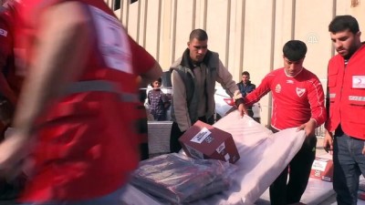 Türk Kızılayından Musullu sığınmacılara yardım - ERBİL