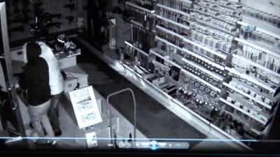 alisveris -  Alışveriş yapar gibi dükkanı böyle soydular Videosu