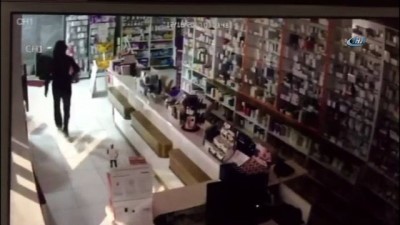 maskeli hirsiz -  Gaziosmanpaşa'da eczanelere dadanan hırsızlar kamerada  Videosu