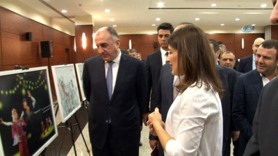 resim sergisi -  - Dışişleri Bakanı Çavuşoğlu, Bakü’de karikatür sergisine katıldı  Videosu