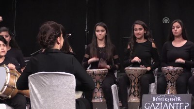 Suriyeli çocuklardan Gaziantep için konser