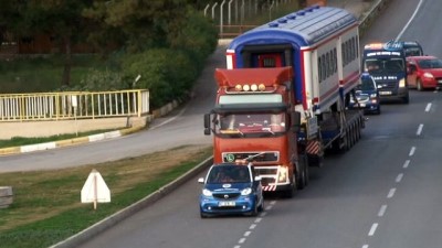 hizli tren hatti -  Antalya’ya raydan önce tren geldi...Trenin karayolundaki yolculuğu havadan görüntülendi Videosu
