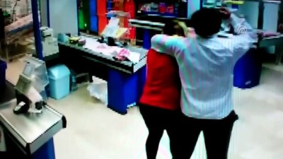 cop tenekesi - Markette bıçaklı soygun güvenlik kamerasında - UŞAK  Videosu