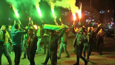 kutlay - Sevinç meşaleleri Adıyaman sokaklarını aydınlattı Videosu