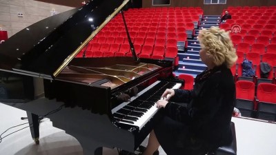 orkestra sefi - Kıskançlıkla başladığı piyano ile dünyayı gezdi - TEKİRDAĞ  Videosu