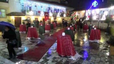 asiri yagis -  Hataylı Hristiyanlar Noeli kutladı Videosu