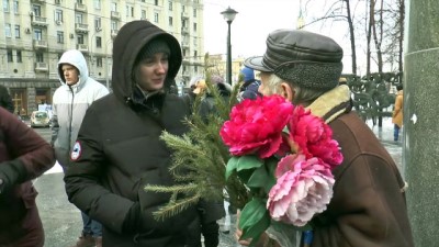 Rus muhalif Yaşin, izinsiz gösteriye katıldı - MOSKOVA 