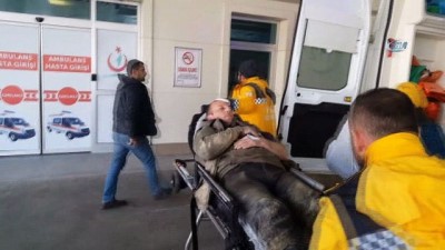 is makinesi -  Düzce’de kanalizasyon çalışması sırasında 2 işçi yaralandı Videosu
