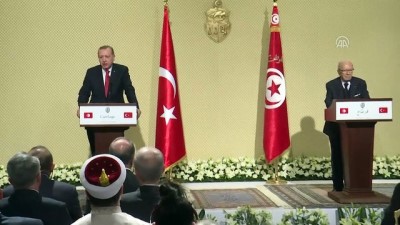 Cumhurbaşkanı Erdoğan: 'Suriye'de Esed'le yürümek kesinlikle mümkün değildir' - TUNUS 