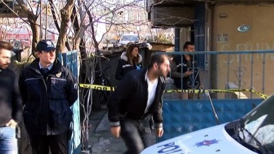 nadan -  Sancaktepe’de bekar evinde çekiçli dehşet: 2 ölü 1 yaralı  Videosu