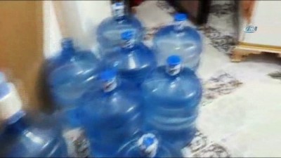 yilbasi -  Yılbaşı öncesi yüzlerce şişe sahte içki ve materyaller ele geçirildi Videosu