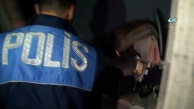 sentetik -  Adana'da zombiden beter eden uyuşturucu ele geçirildi  Videosu