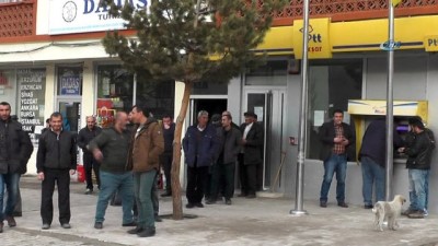 argo -  Akşar PTT, memur olmadığı için haftada iki gün açık kalıyor  Videosu