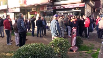 İzmir'de silahlı soygun girişimi: 1 yaralı 