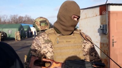 misyon - Ukrayna'nın doğusunda esir değişimi - KİEV  Videosu