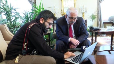 gori - Vali Güvençer, AA'nın 'Yılın Fotoğrafları' oylamasına katıldı - MANİSA Videosu