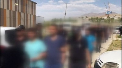  Van’da FETÖ/PDY operasyonu: 14 gözaltı