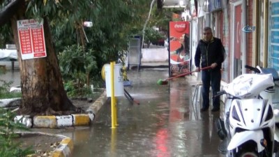 hafta sonu -  Ayvalık’ta 15 saatte metrekareye 64 kilogram yağış düştü Videosu