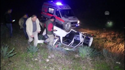 Adana'da otomobil devrildi: 1 yaralı