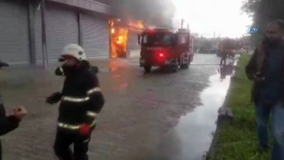  Nazilli’de depo yangını paniğe neden oldu