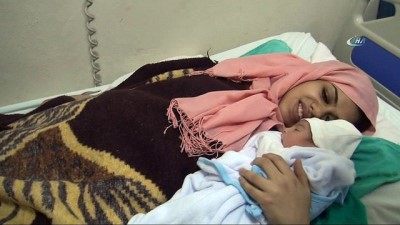 uzunlu -  Manisa’da 2017’nin son bebeği Iraklı Videosu
