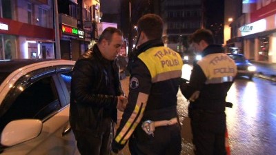  Polis ekipleri 2018’e saatler kala alkol denetimi yaptı